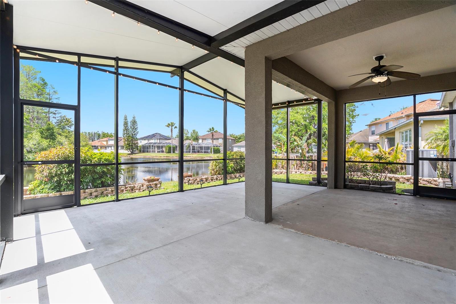 3219 GIANNA WAY — photo 4