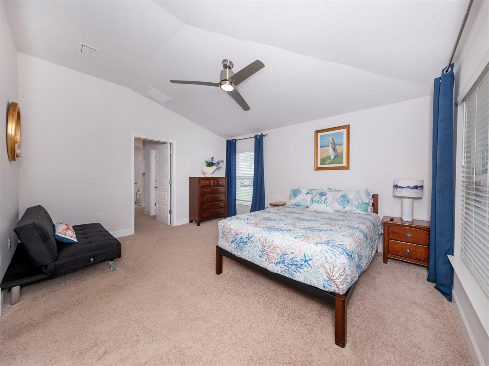 886 EUCLID RD — photo 20