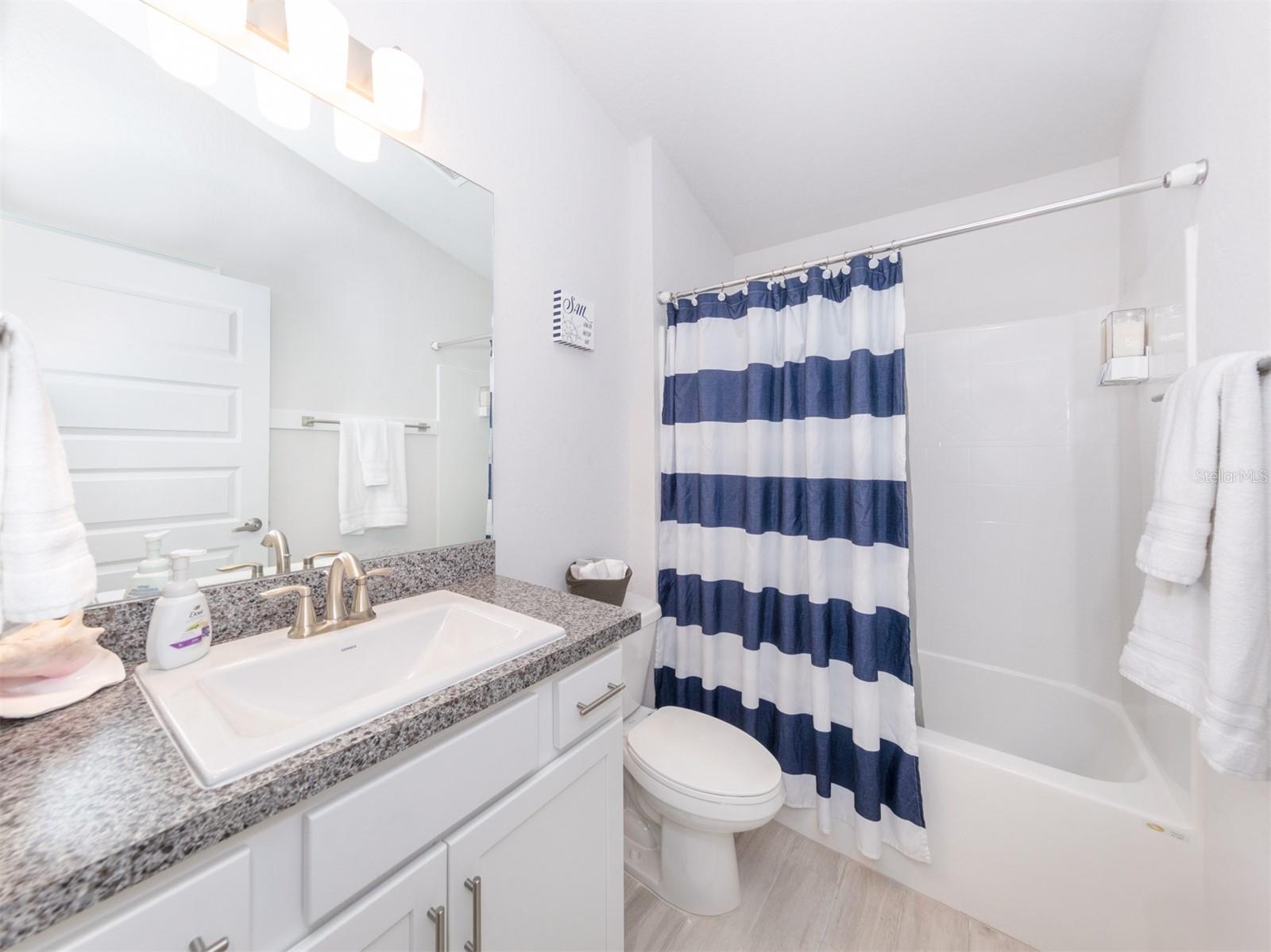 886 EUCLID RD — photo 24