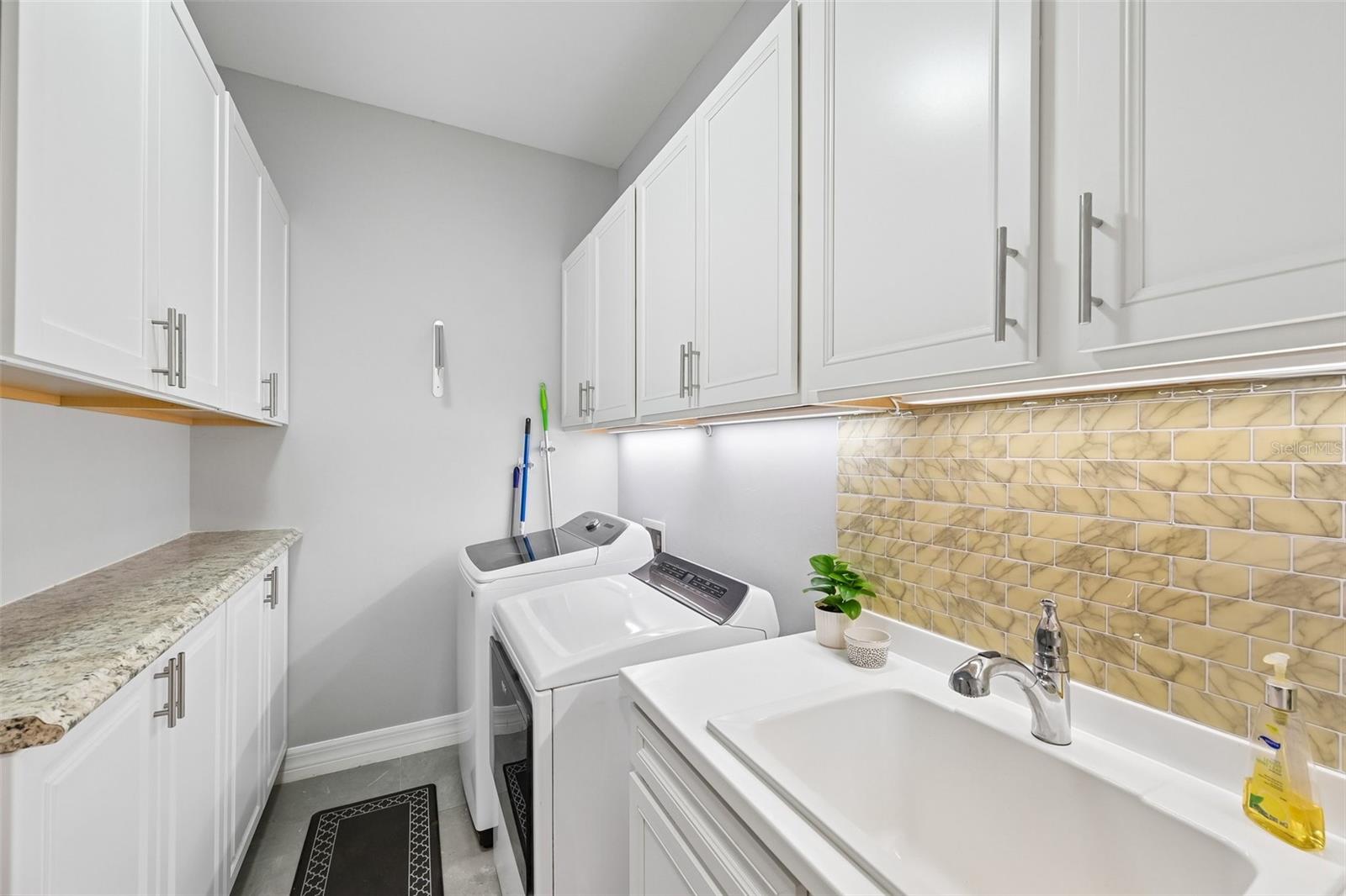 13356 VERANDI ST — photo 54