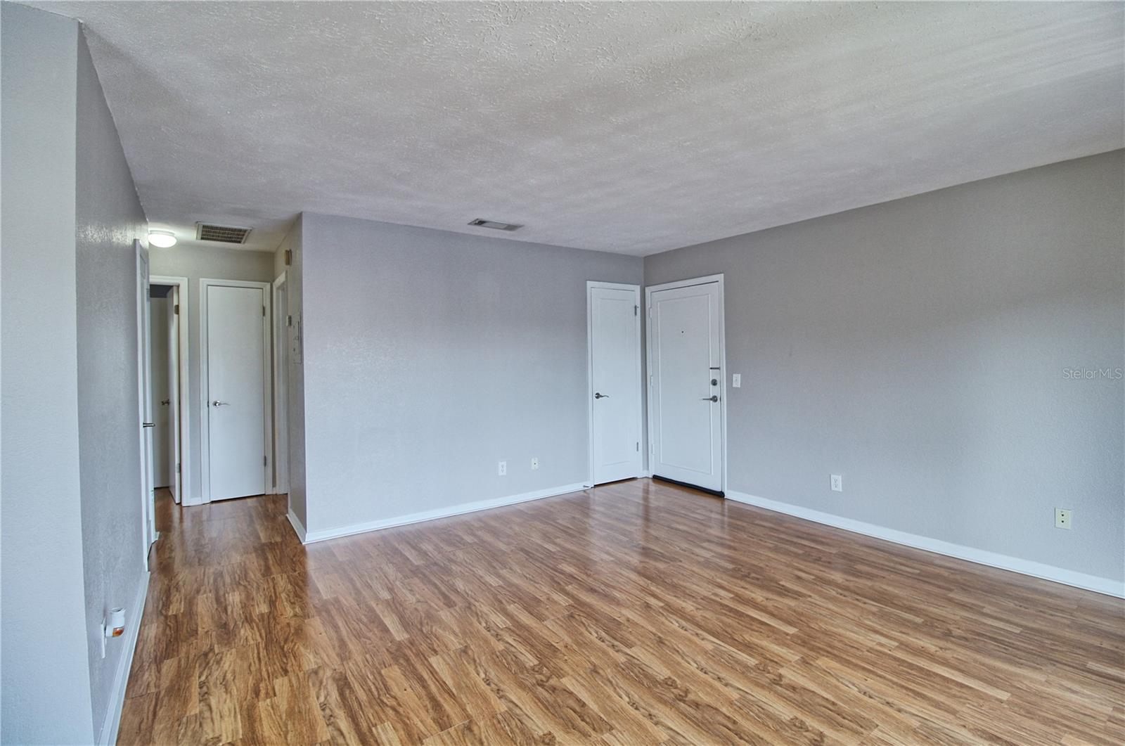 13760 ORANGE SUNSET DR #201 — photo 3