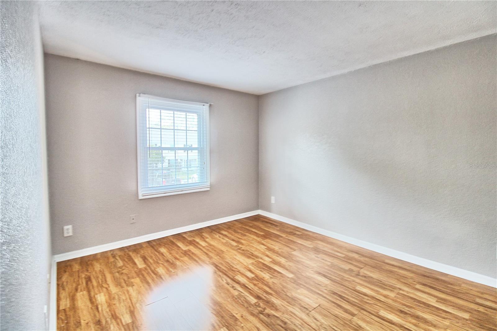 13760 ORANGE SUNSET DR #201 — photo 7