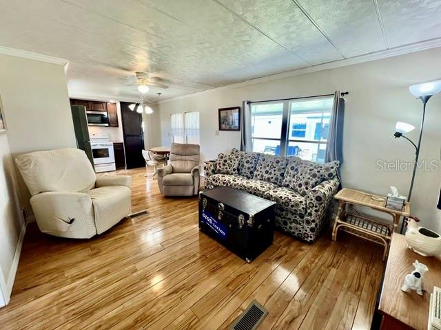 10818 FREEDOM DR — photo 15