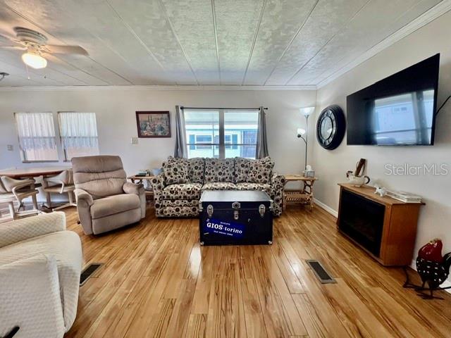 10818 FREEDOM DR — photo 16