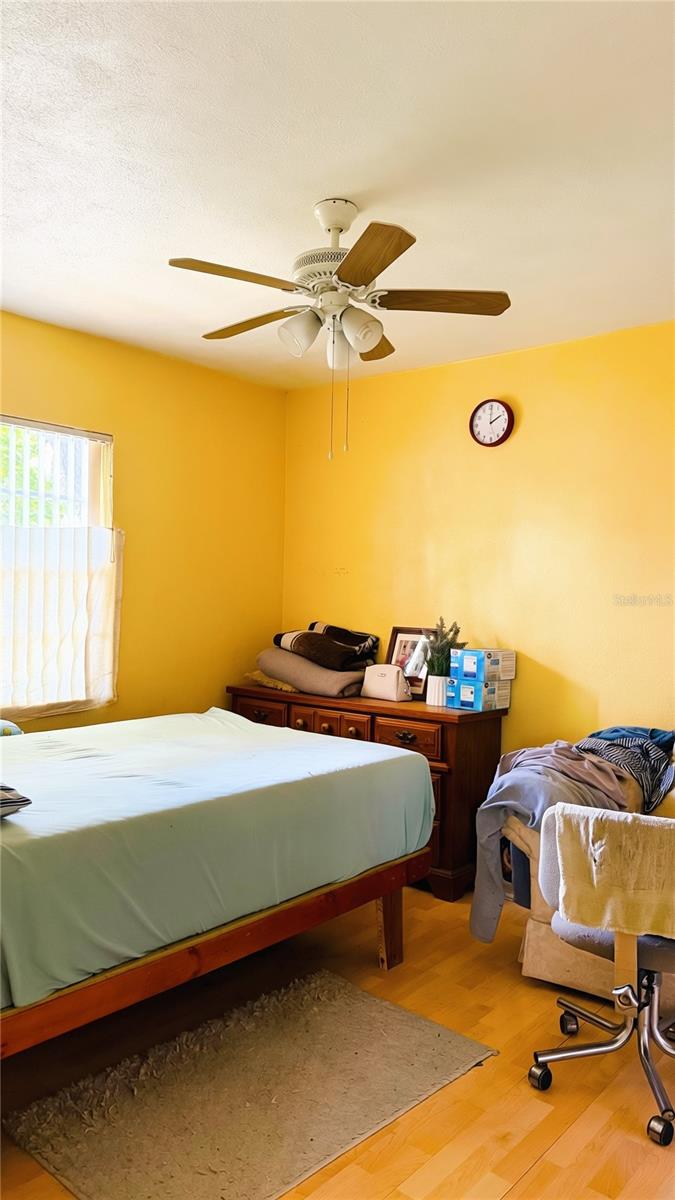 2515 W POWHATAN AVE — photo 7