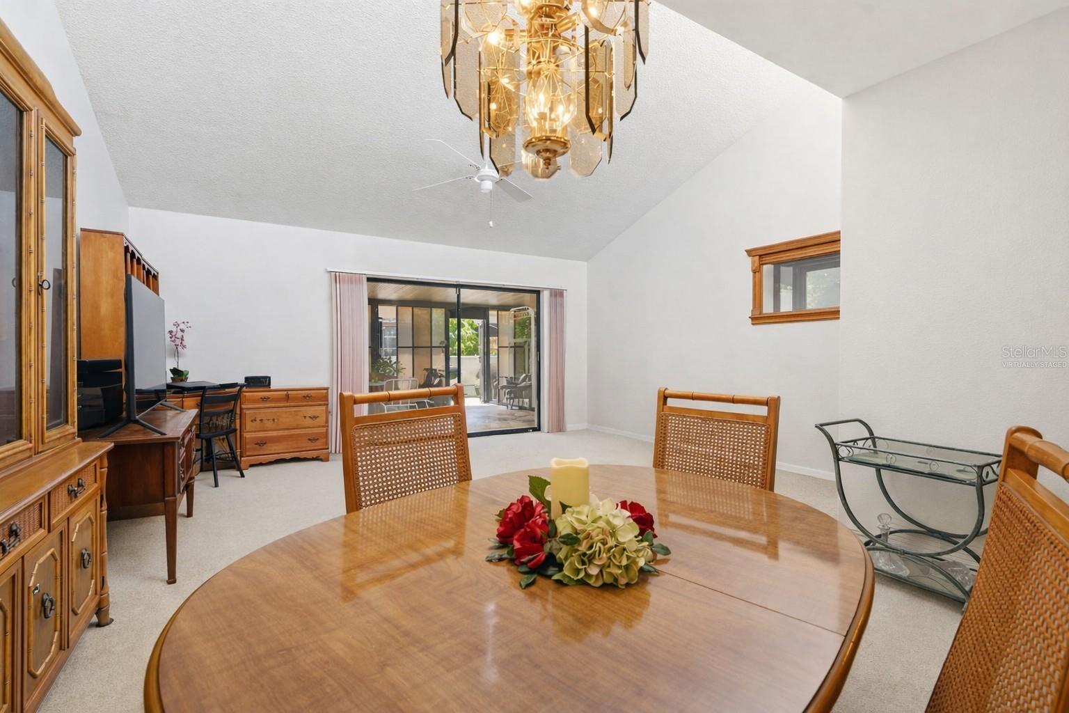 4320 FERN GLEN ST — photo 10