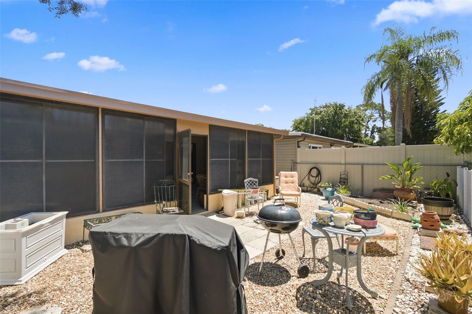 4320 FERN GLEN ST — photo 17