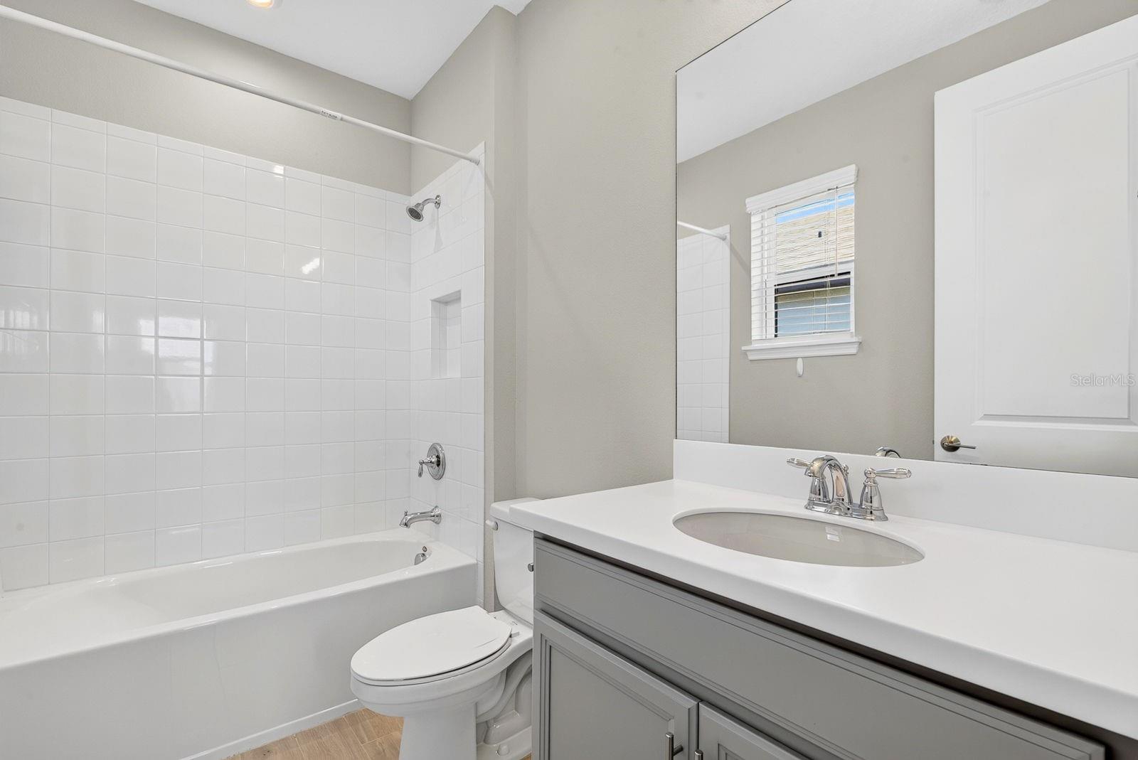 16443 PAYNES MILL DR — photo 38