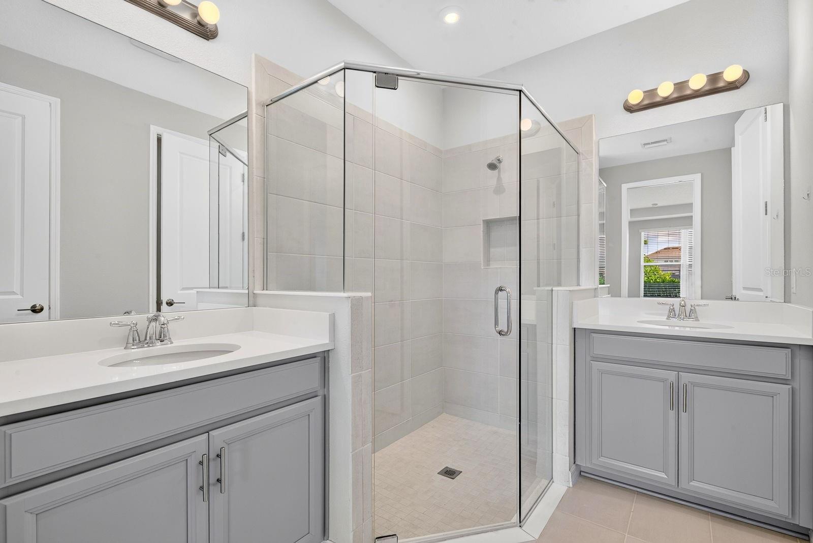 16443 PAYNES MILL DR — photo 23