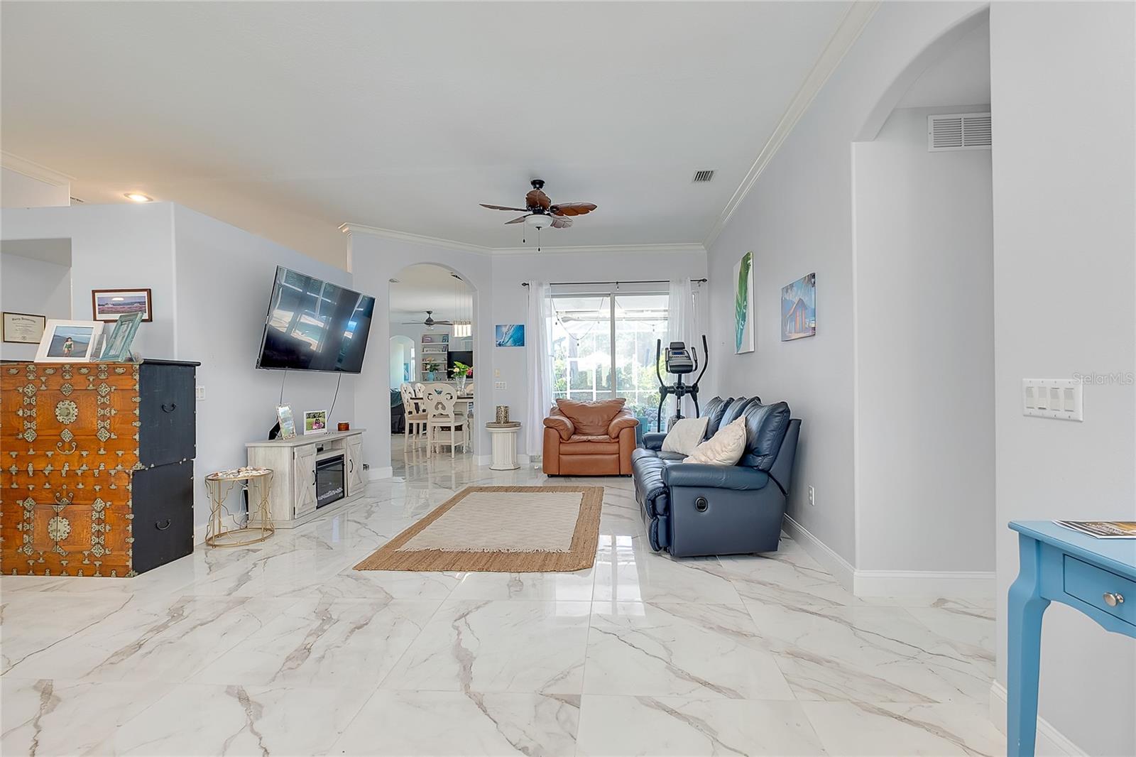 360 CEDARBROOK CT — photo 4