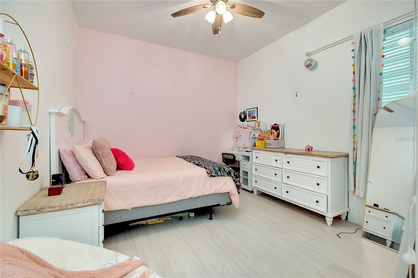 360 CEDARBROOK CT — photo 14