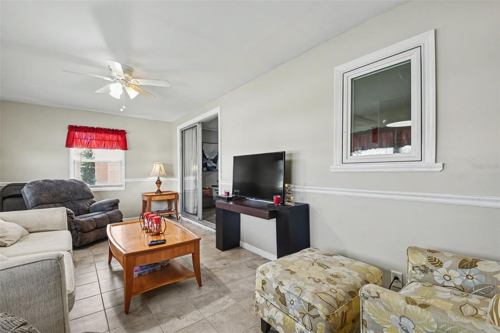 3902 JULIE DR — photo 16