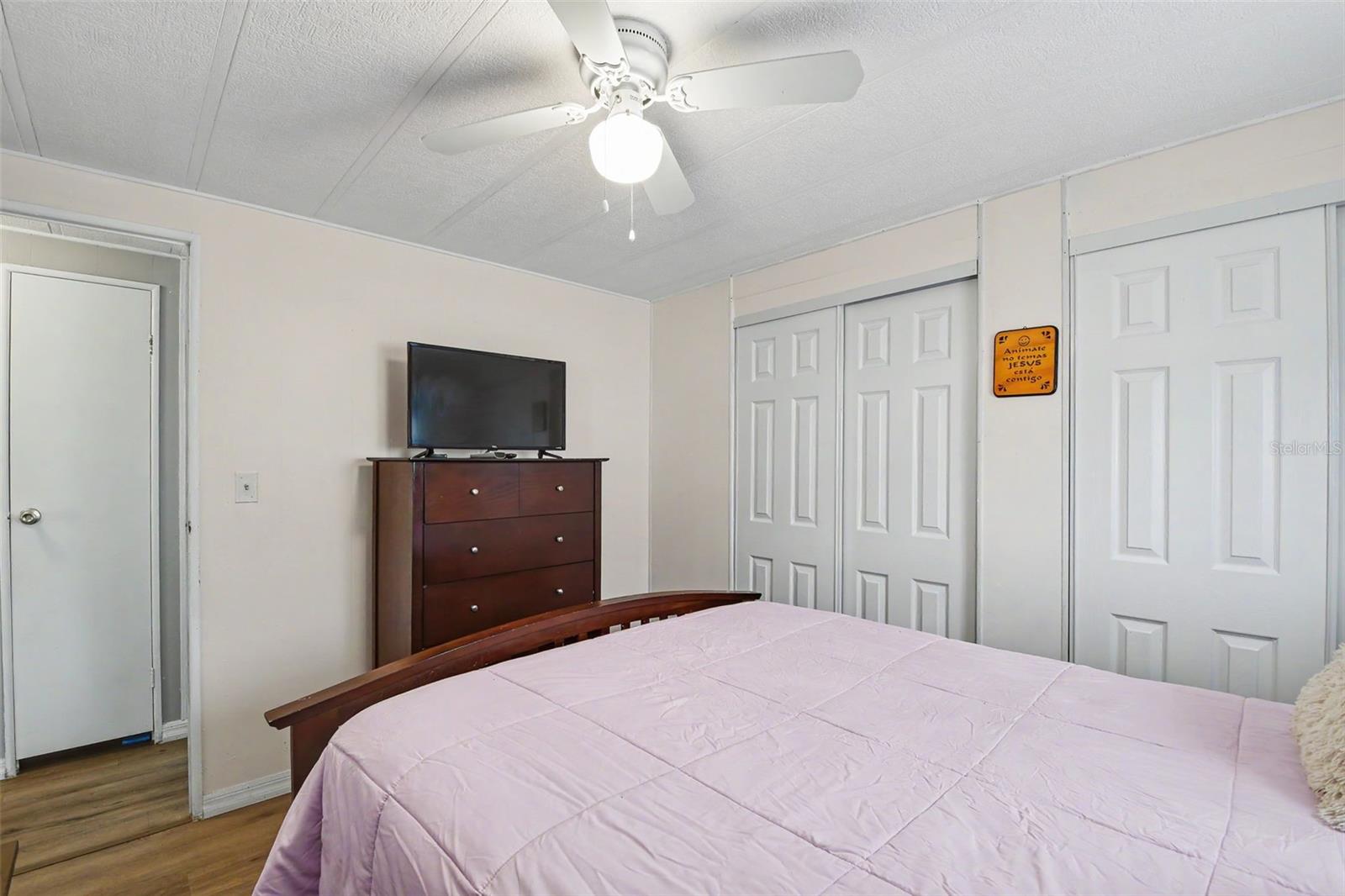 3902 JULIE DR — photo 23