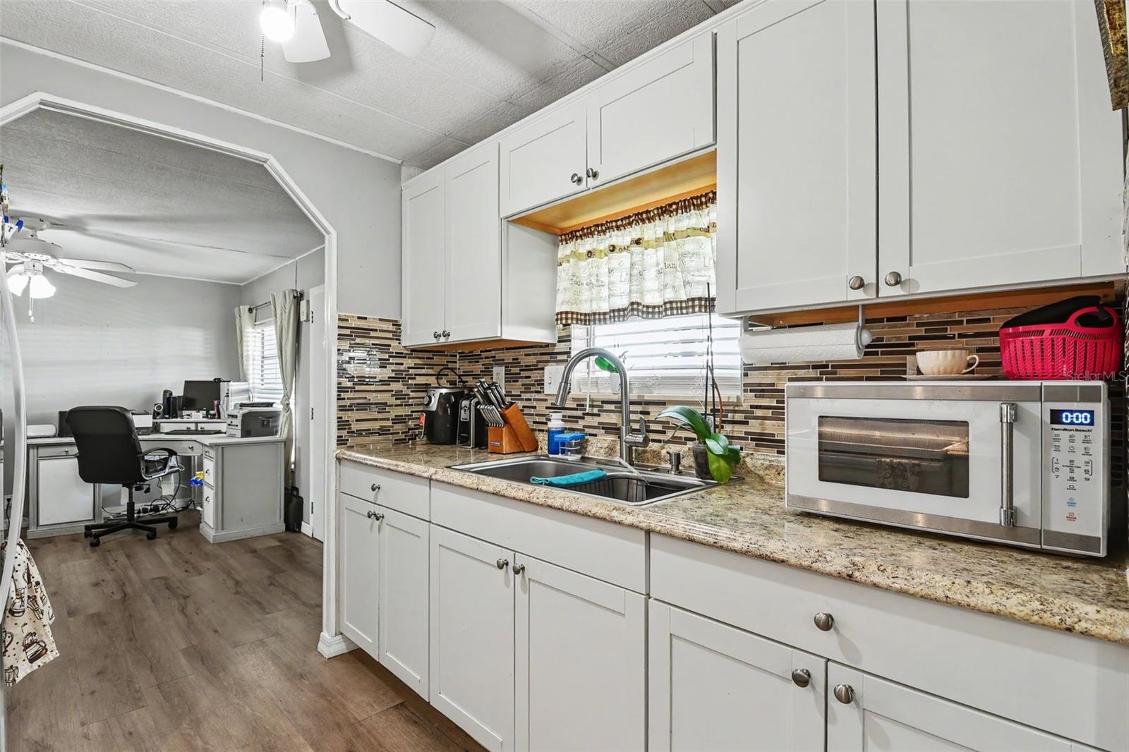 3902 JULIE DR — photo 13