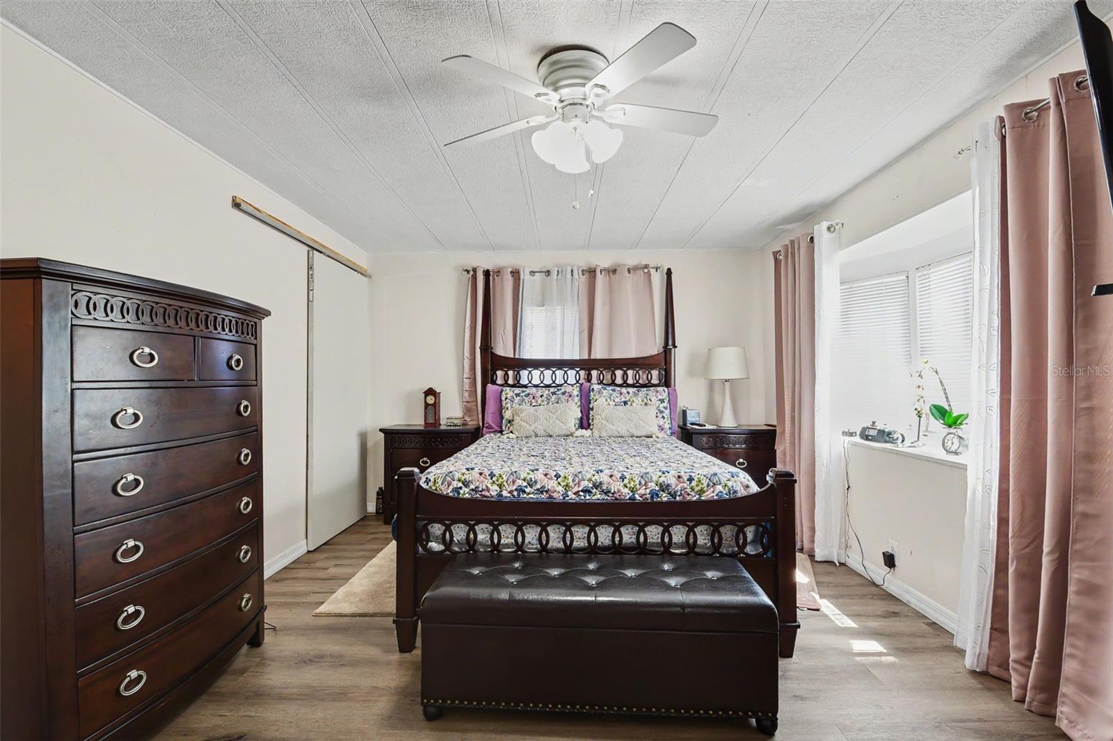 3902 JULIE DR — photo 19