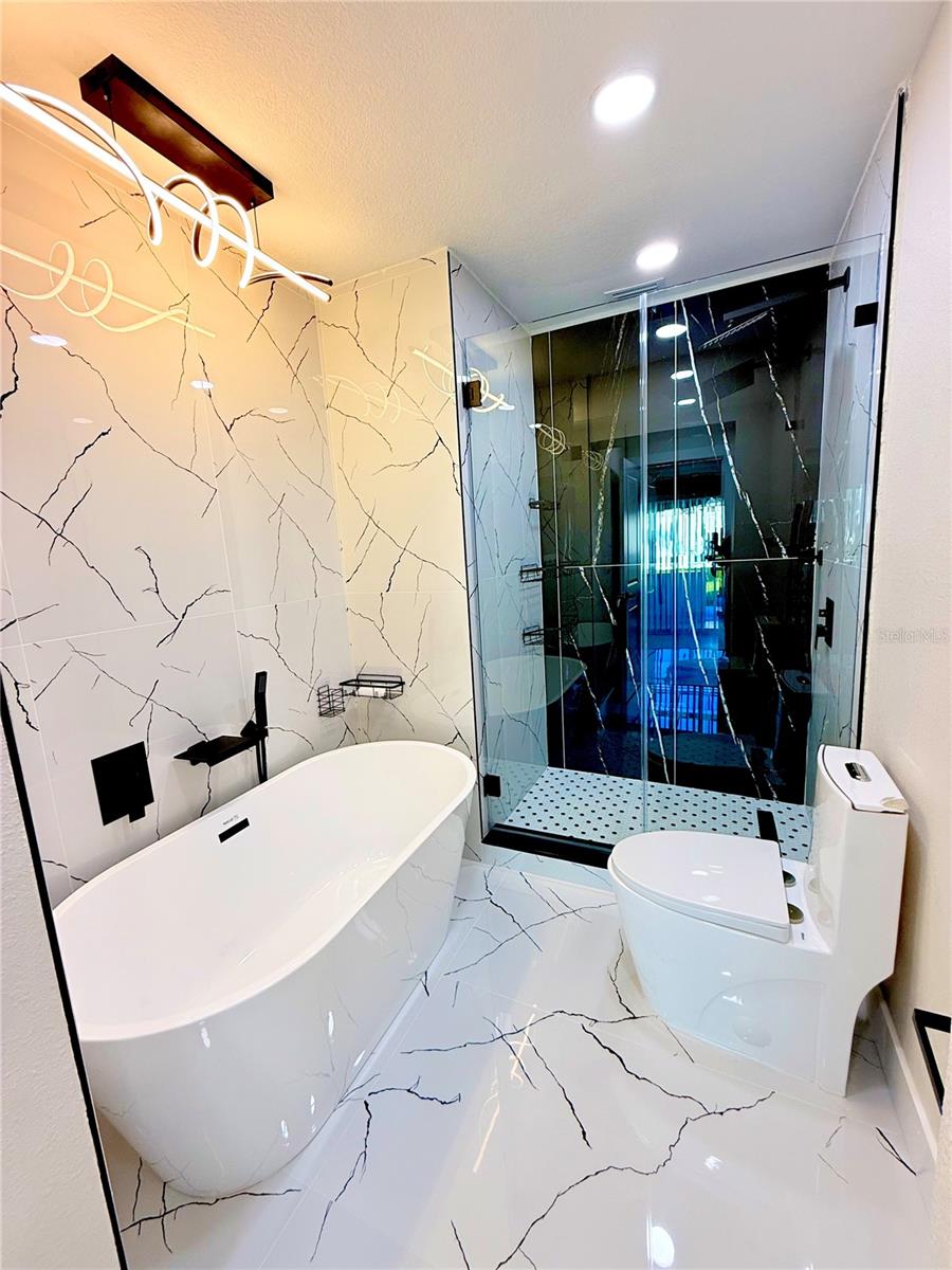 1015 BOCA CIEGA ISLE DR — photo 26