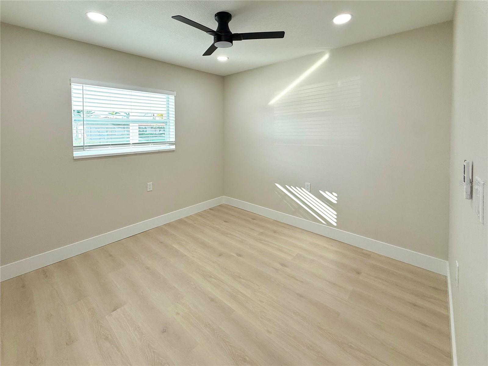 1015 BOCA CIEGA ISLE DR — photo 20