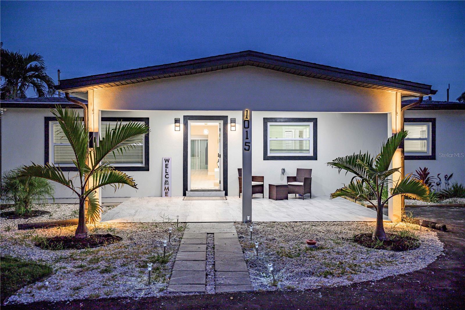 1015 BOCA CIEGA ISLE DR — photo 2