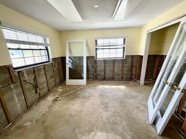 605 PALM BLVD — photo 8