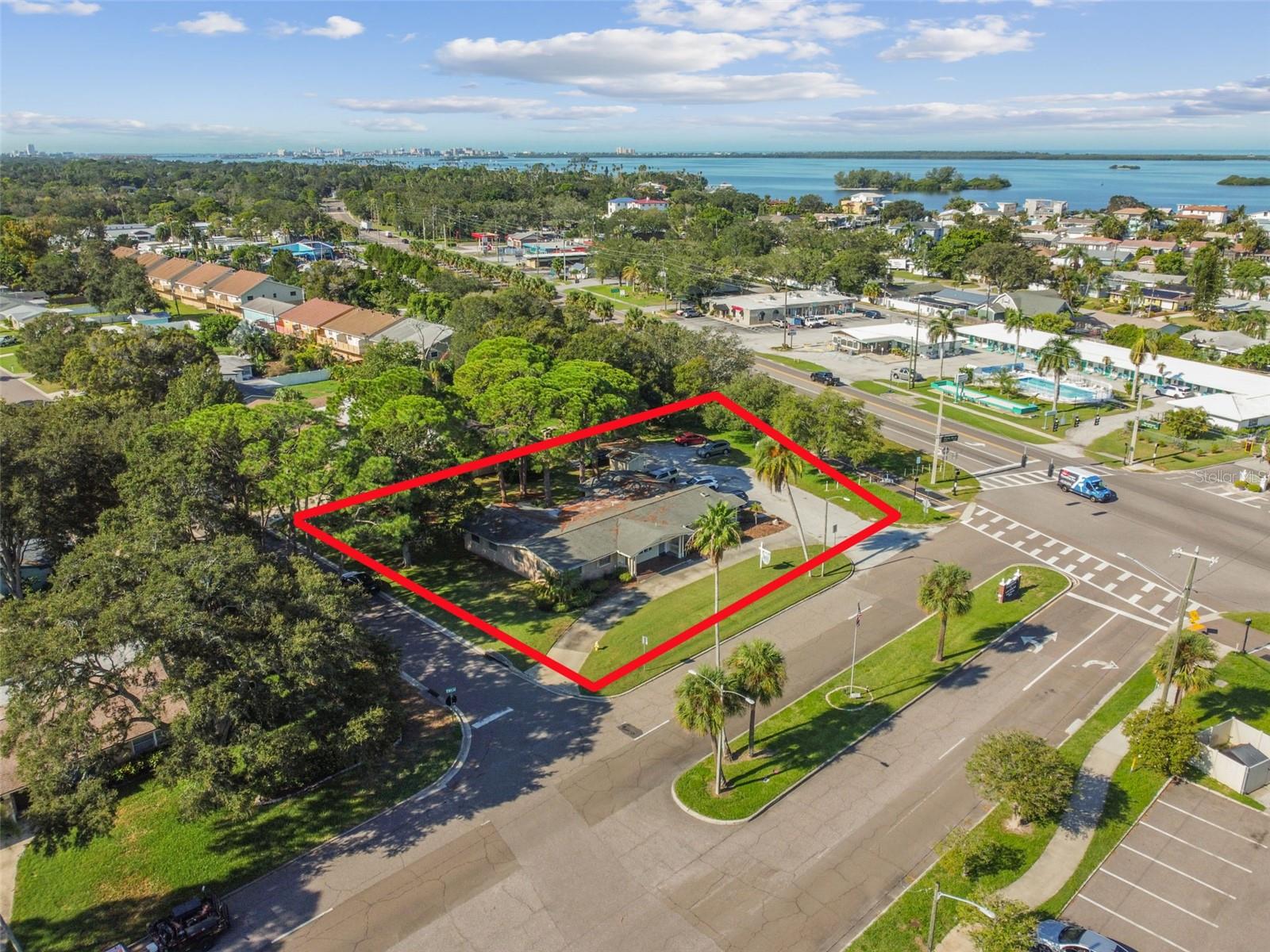 605 PALM BLVD — photo 4