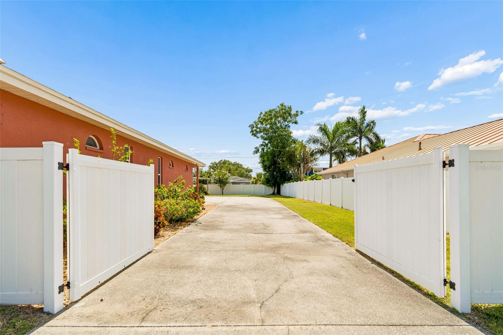 7791 CARVER CT — photo 50
