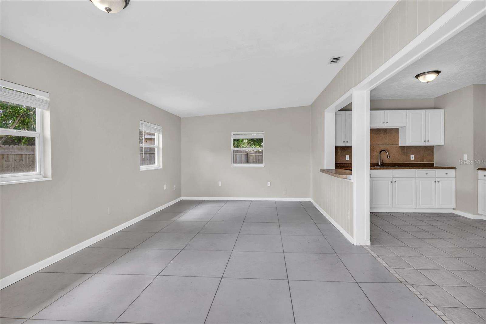 7000 BRENTFORD RD — photo 12