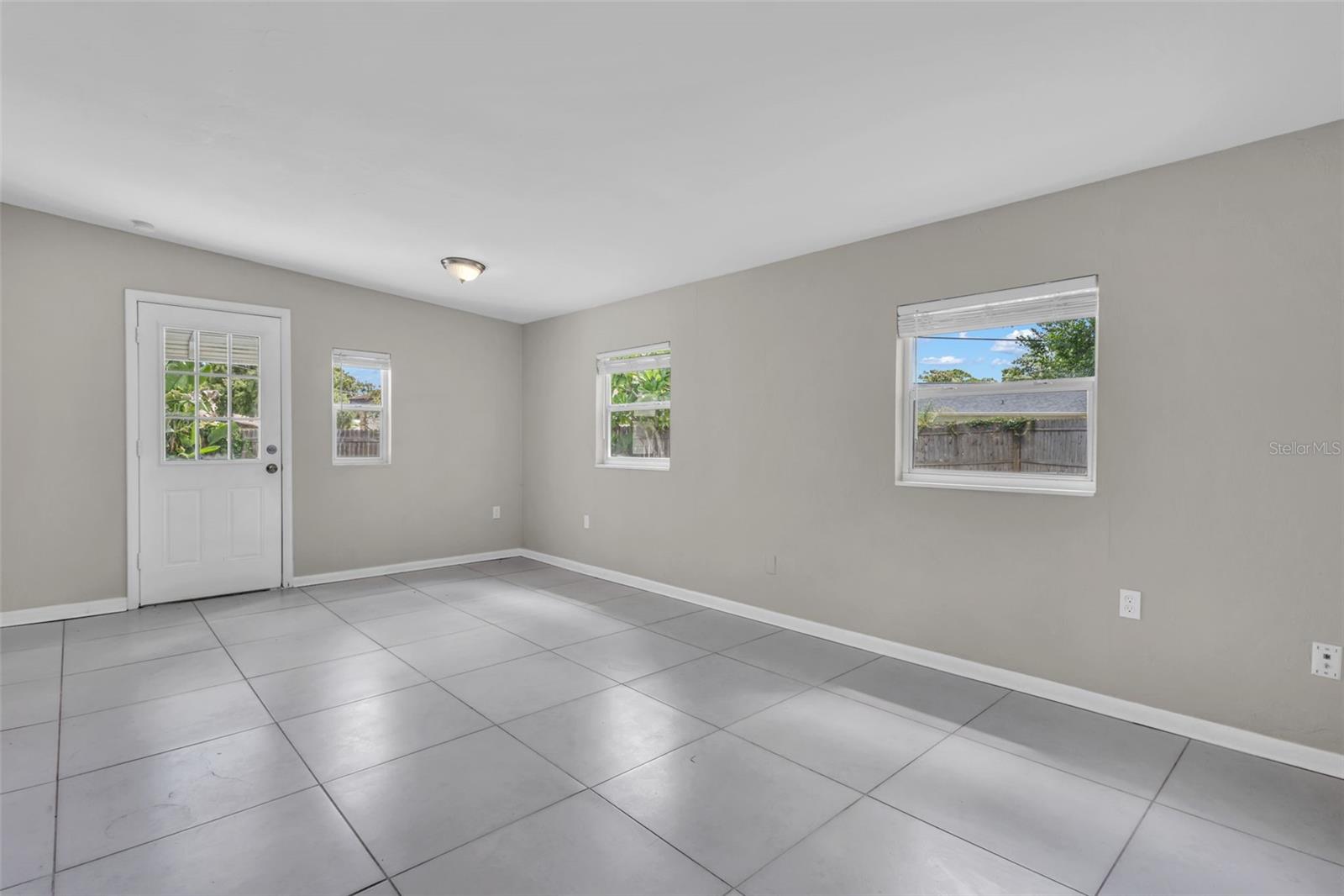 7000 BRENTFORD RD — photo 15