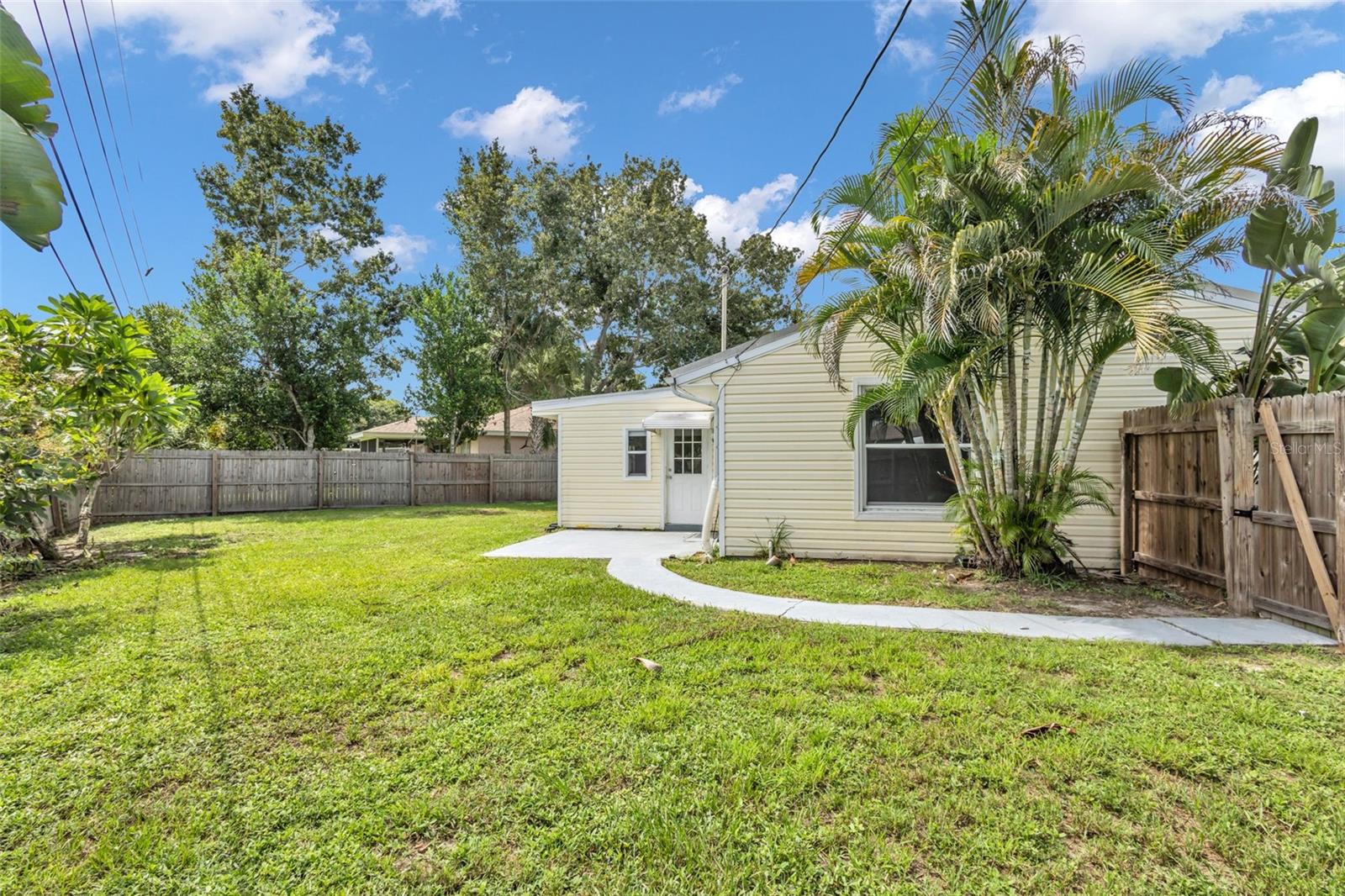 7000 BRENTFORD RD — photo 4