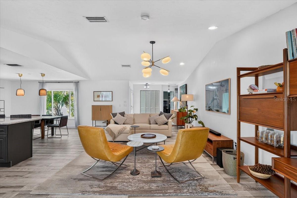 3282 TOBERO LN — photo 11