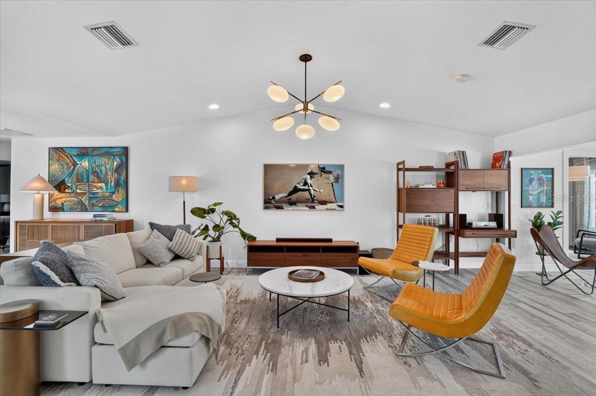 3282 TOBERO LN — photo 7
