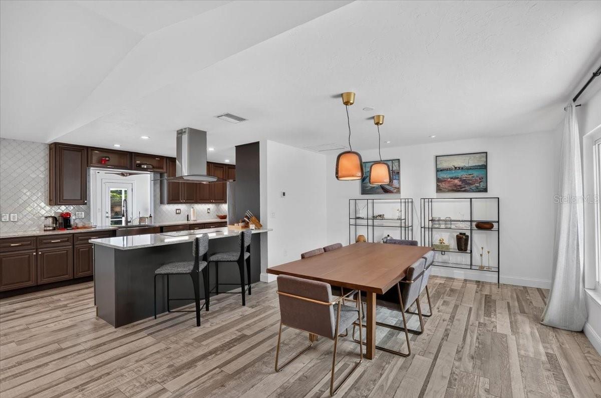 3282 TOBERO LN — photo 17