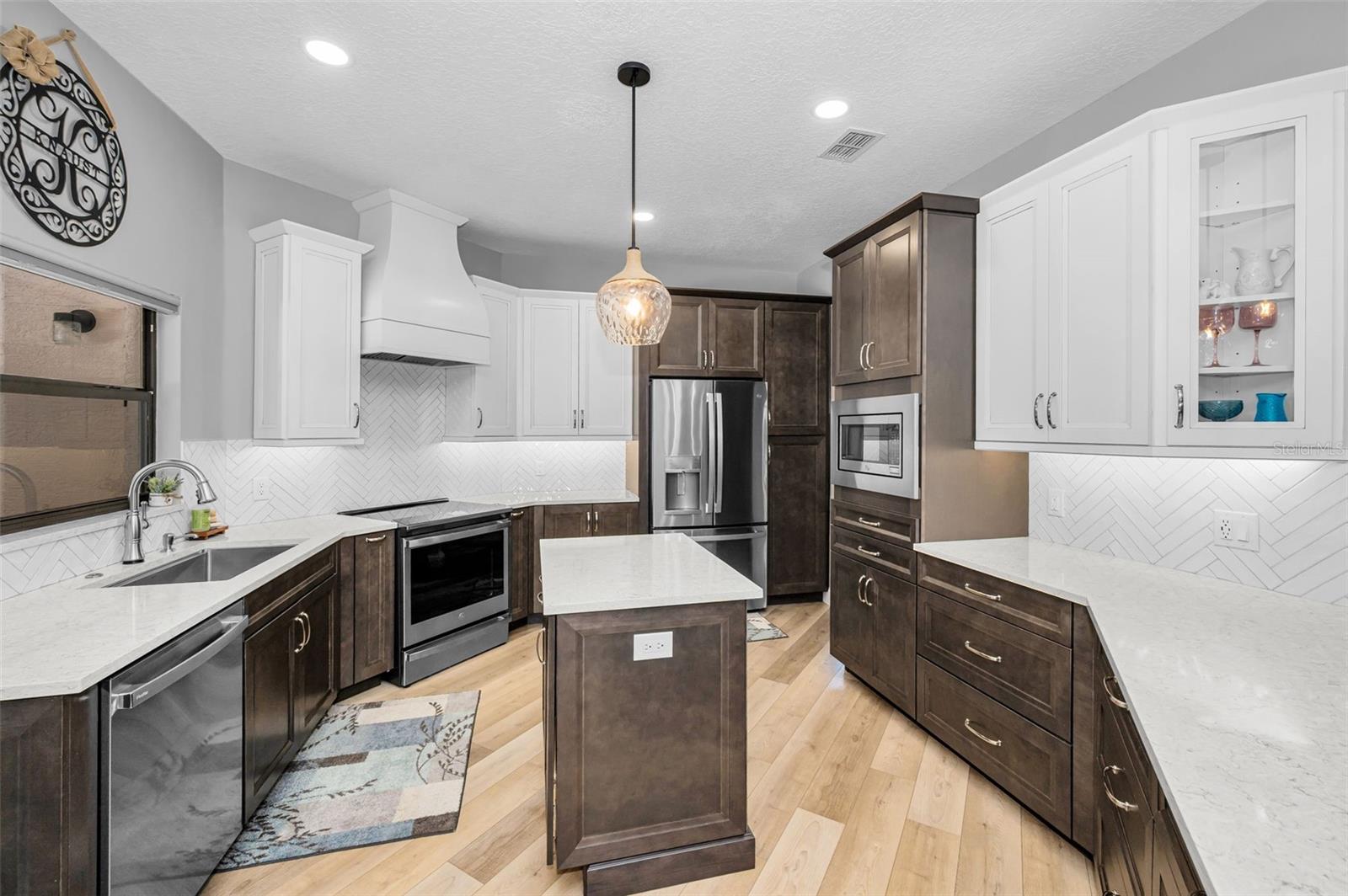 6646 GARDEN PALM CT — photo 19