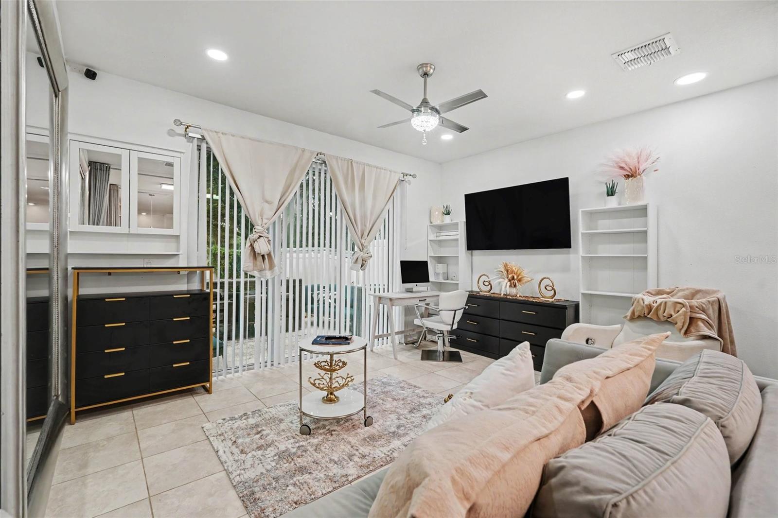 5374 SYLVESTER LOOP — photo 13