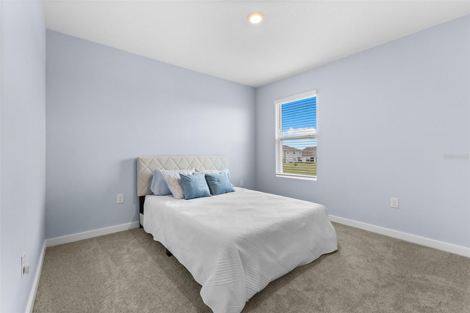 9728 CRESCENT RAY DR — photo 50