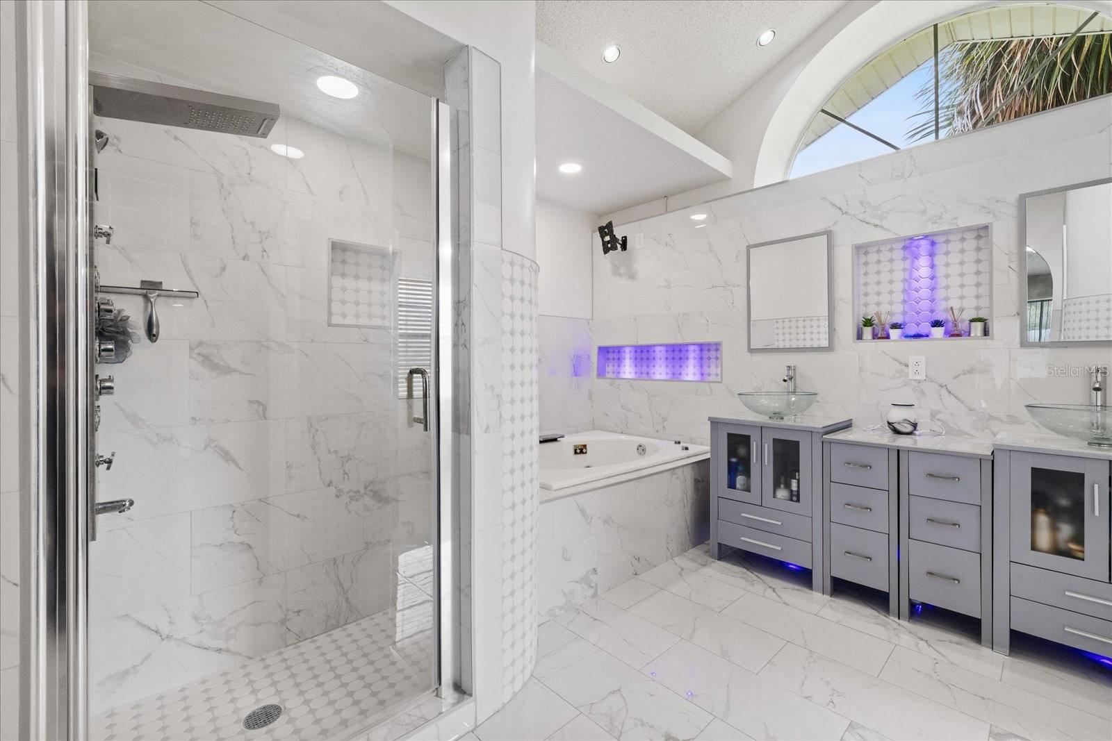 13528 WOODSIDE DR — photo 36