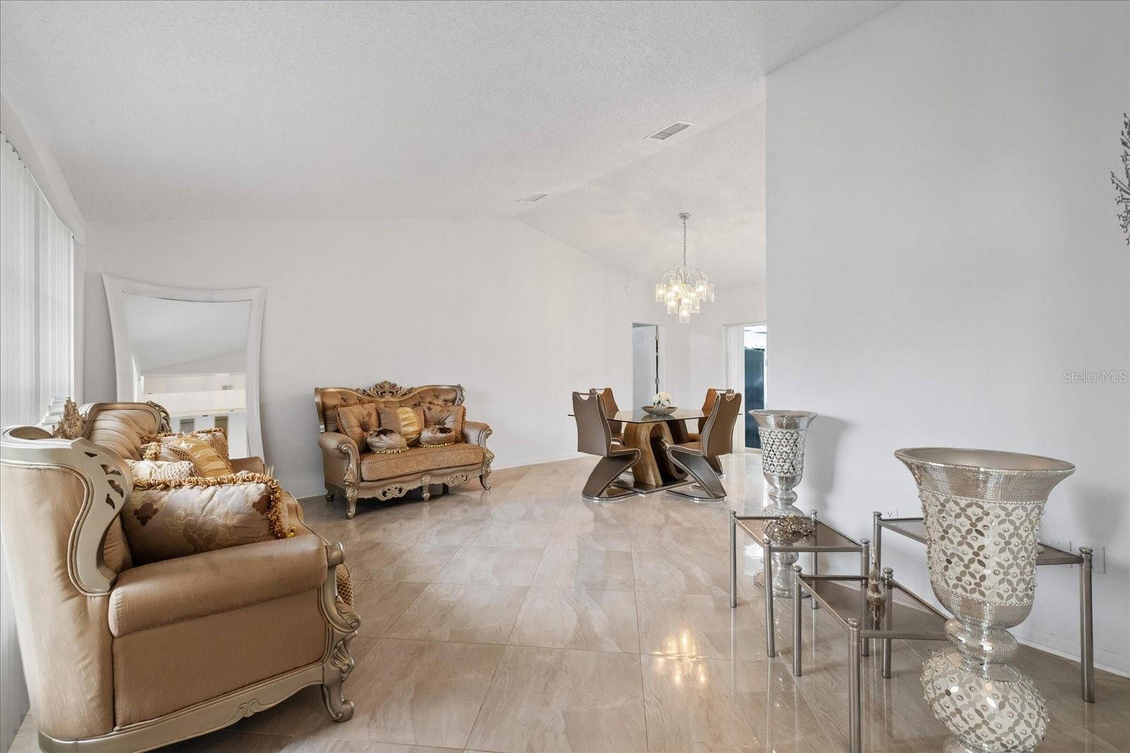 13528 WOODSIDE DR — photo 14