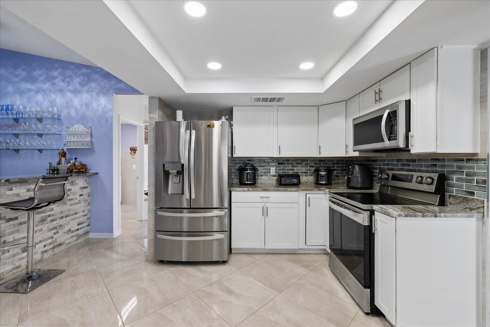 13528 WOODSIDE DR — photo 26