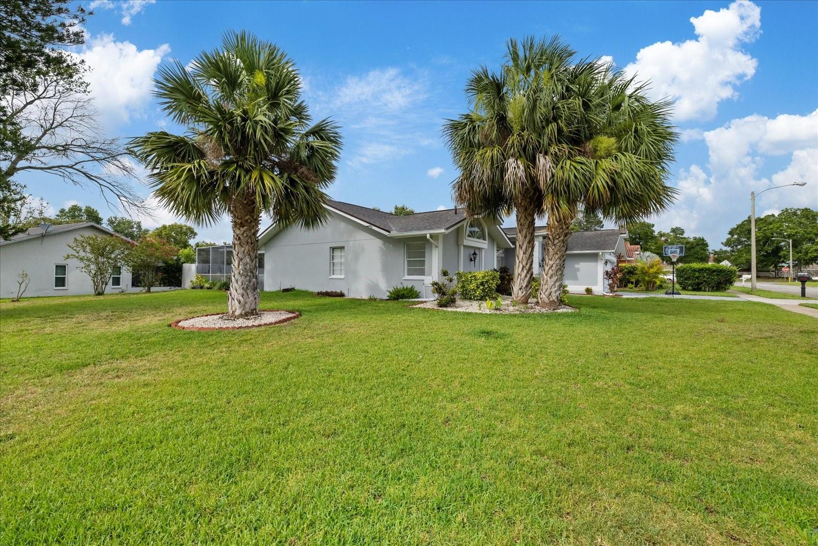13528 WOODSIDE DR — photo 3