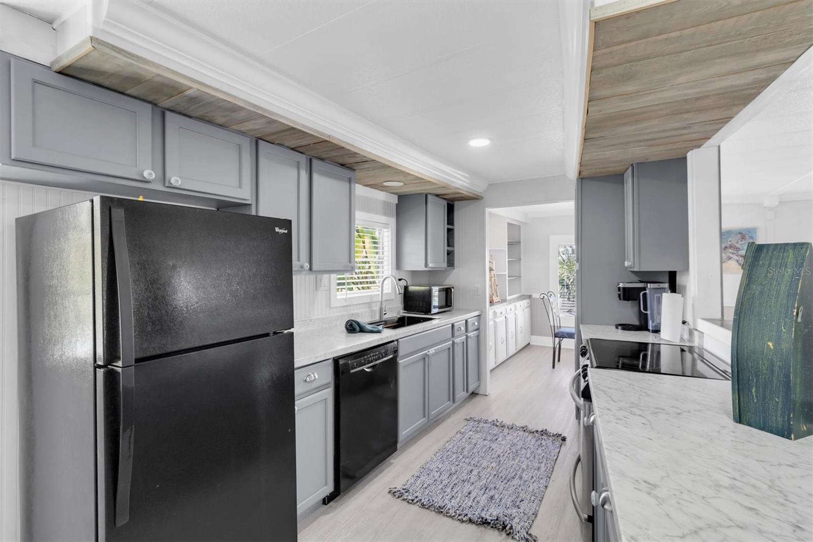 6629 TOWER DR — photo 11