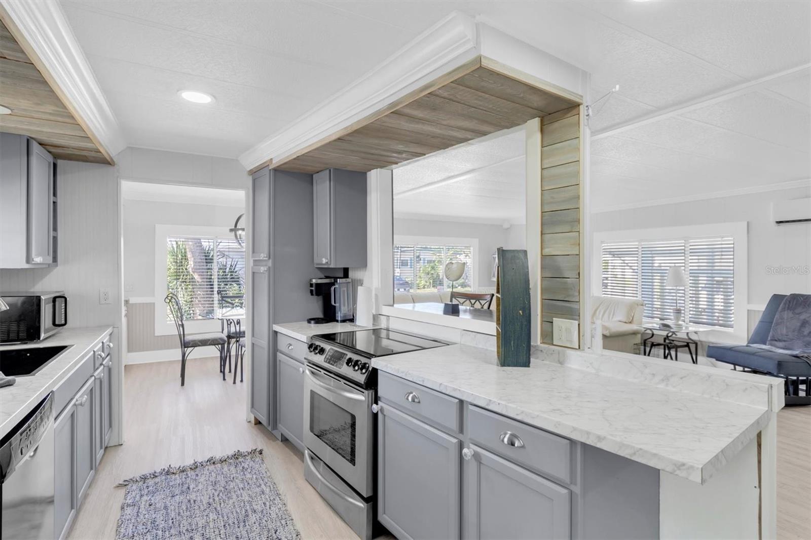 6629 TOWER DR — photo 28