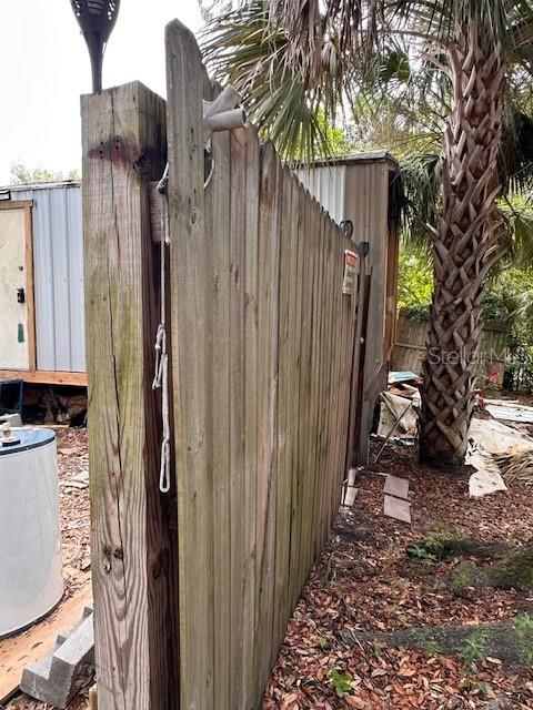 6631 CELESTE LN — photo 30