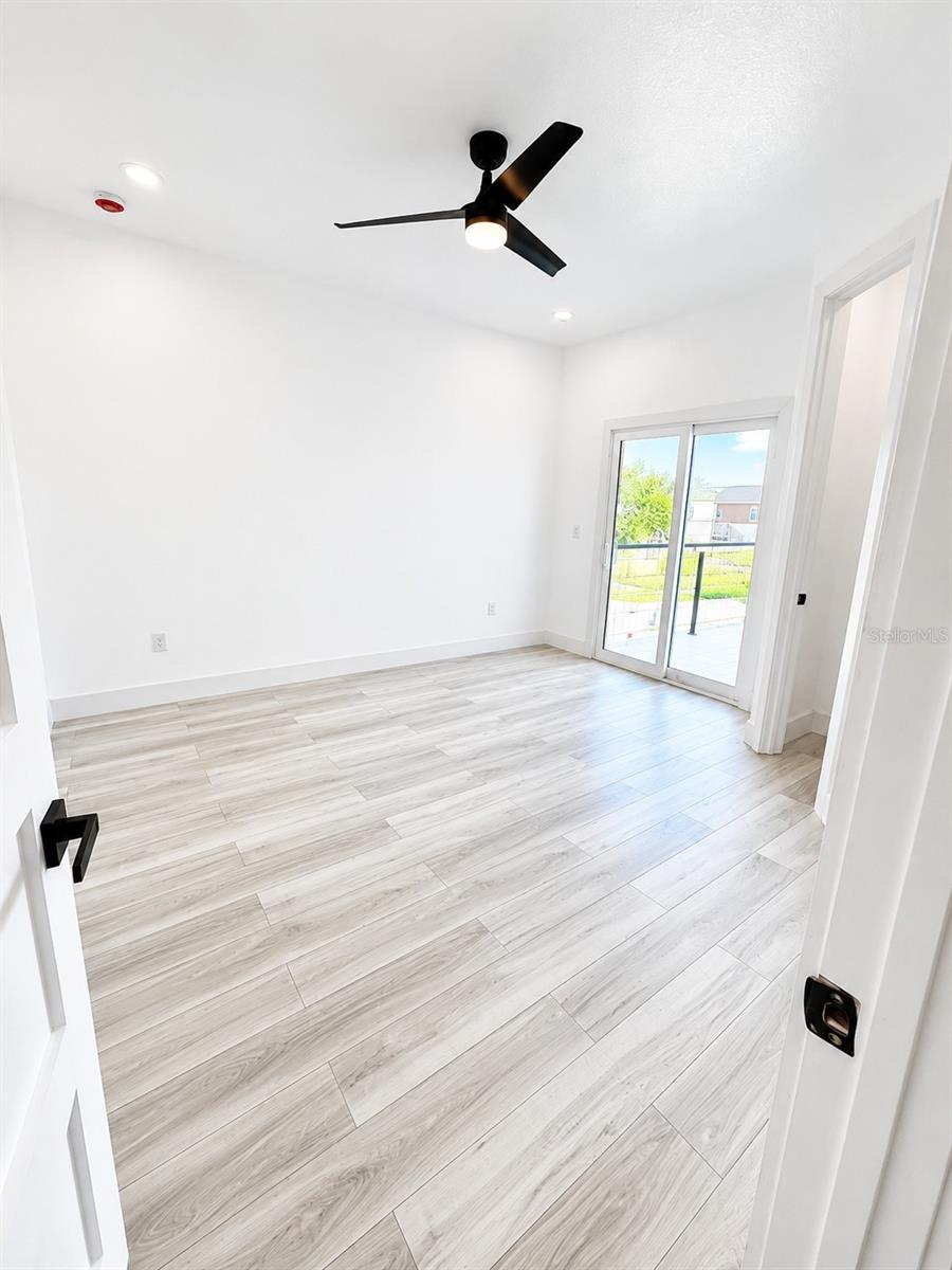 6510 SIMONE SHORES CIR — photo 16