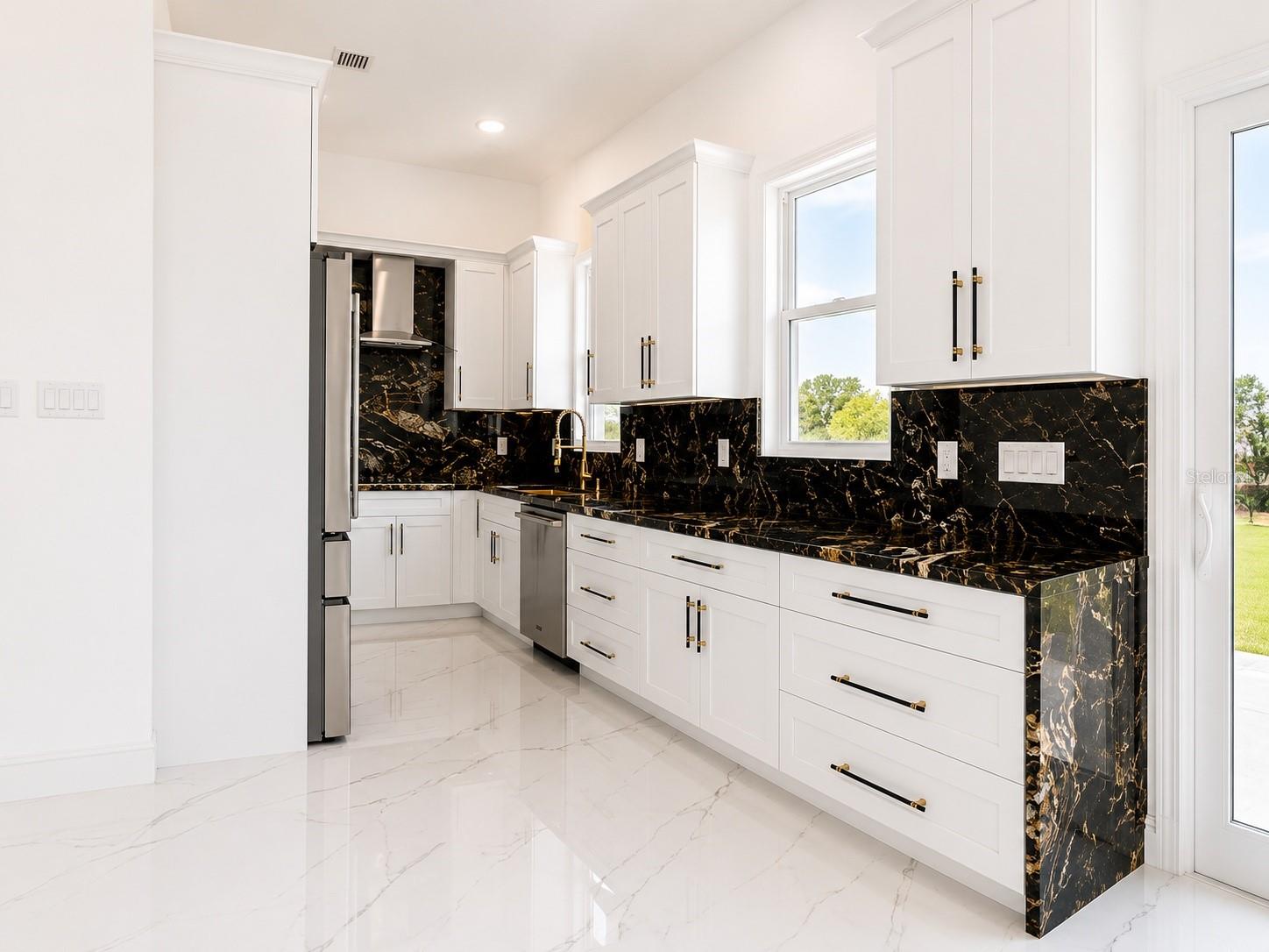 6510 SIMONE SHORES CIR — photo 11