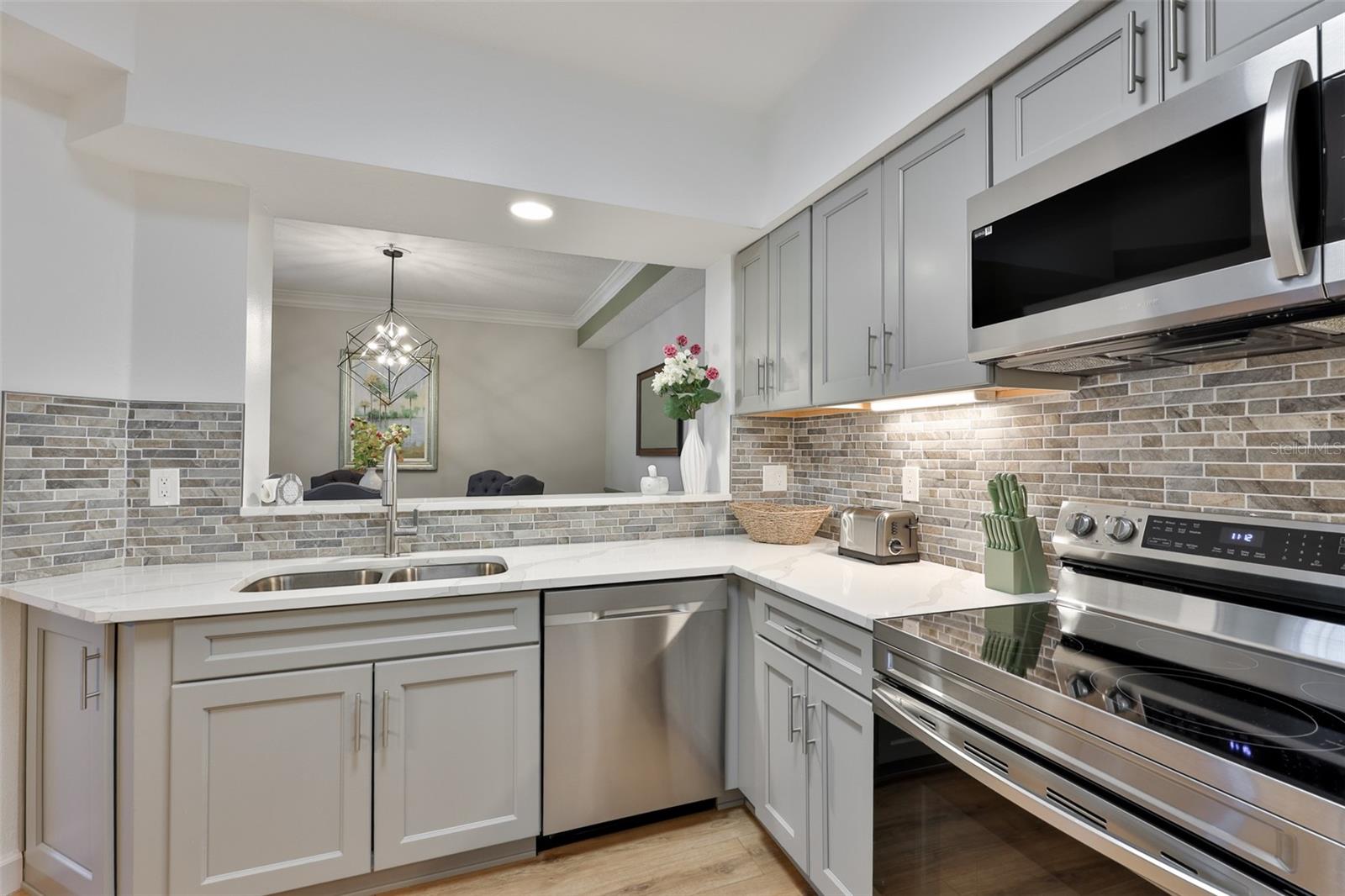 3312 BAY CLUB CIR #3312 — photo 12