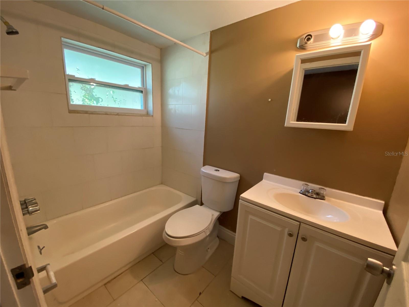 1609 E 143RD AVE #105-108 — photo 5