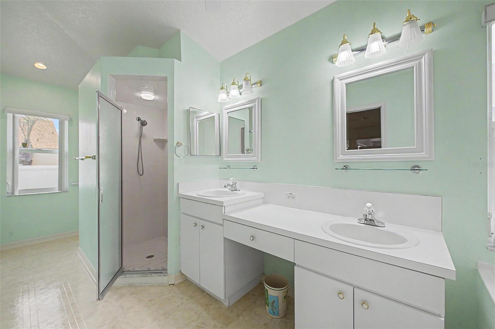 29641 FOG HOLLOW DR — photo 20
