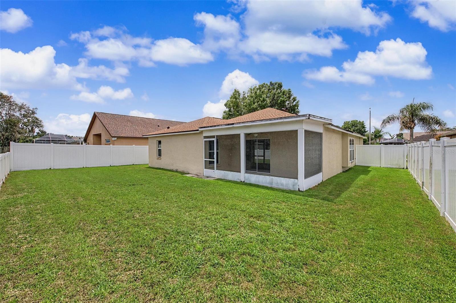 29641 FOG HOLLOW DR — photo 36
