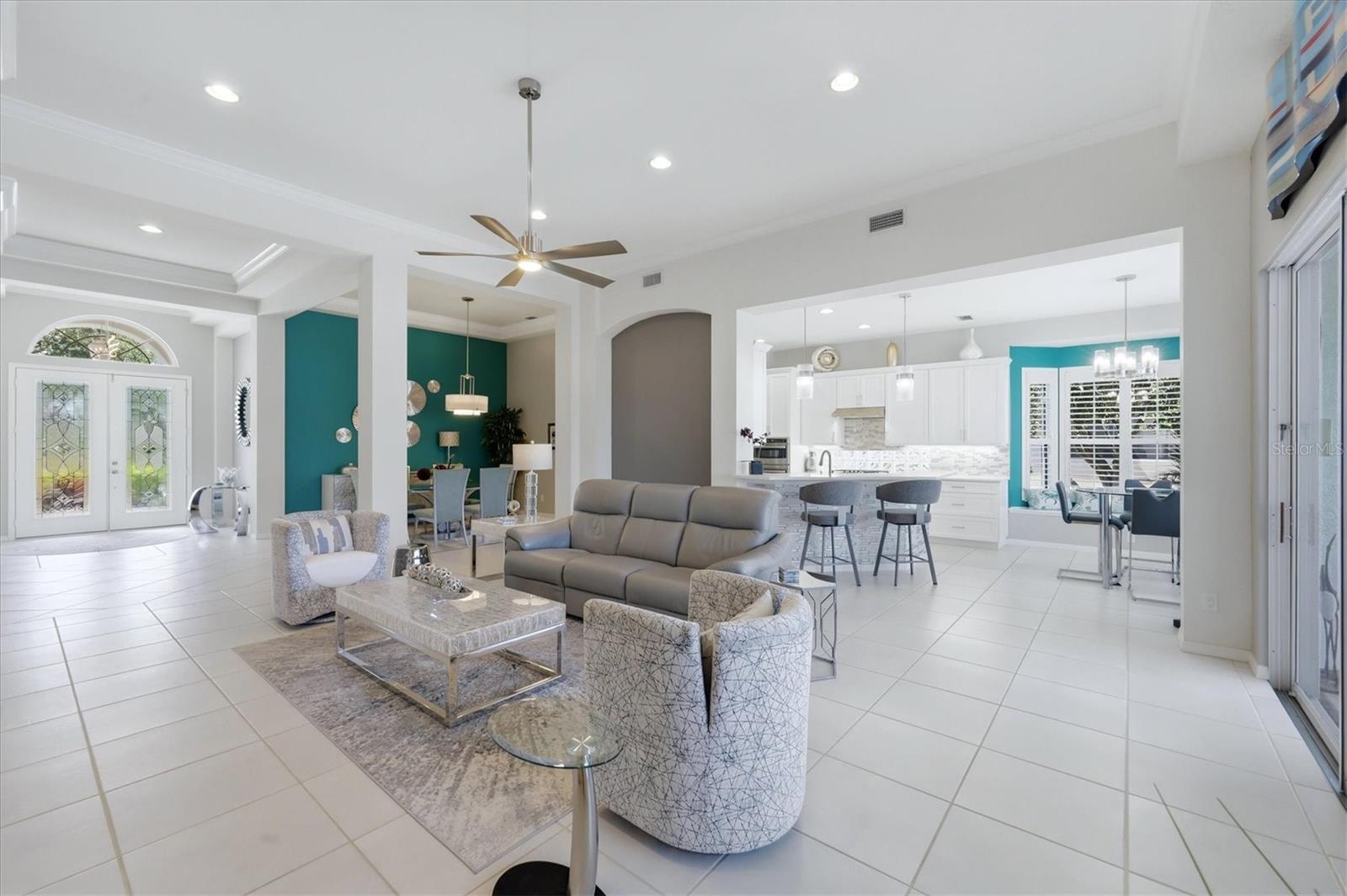7346 WINDEMERE LN — photo 6