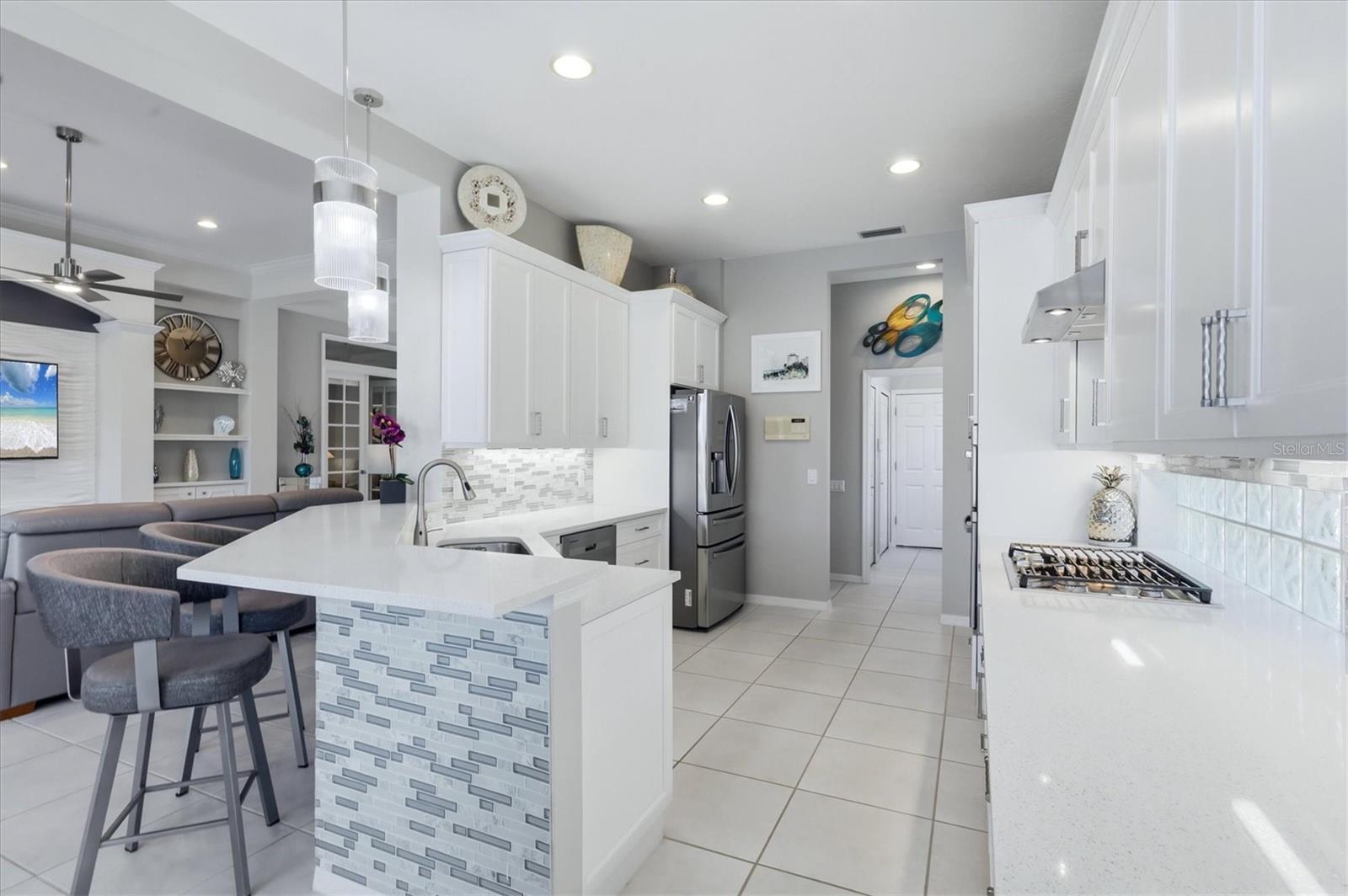 7346 WINDEMERE LN — photo 14