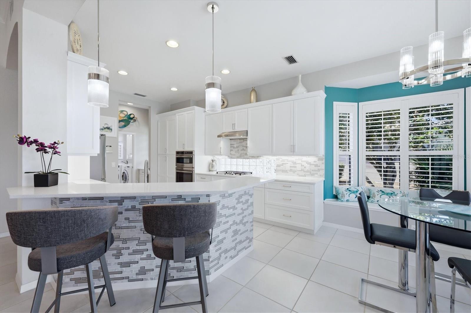 7346 WINDEMERE LN — photo 16
